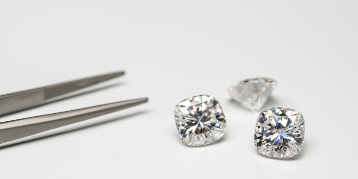 The Modern Diamond Dilemma: Lab Grown diamonds vs natural diamonds