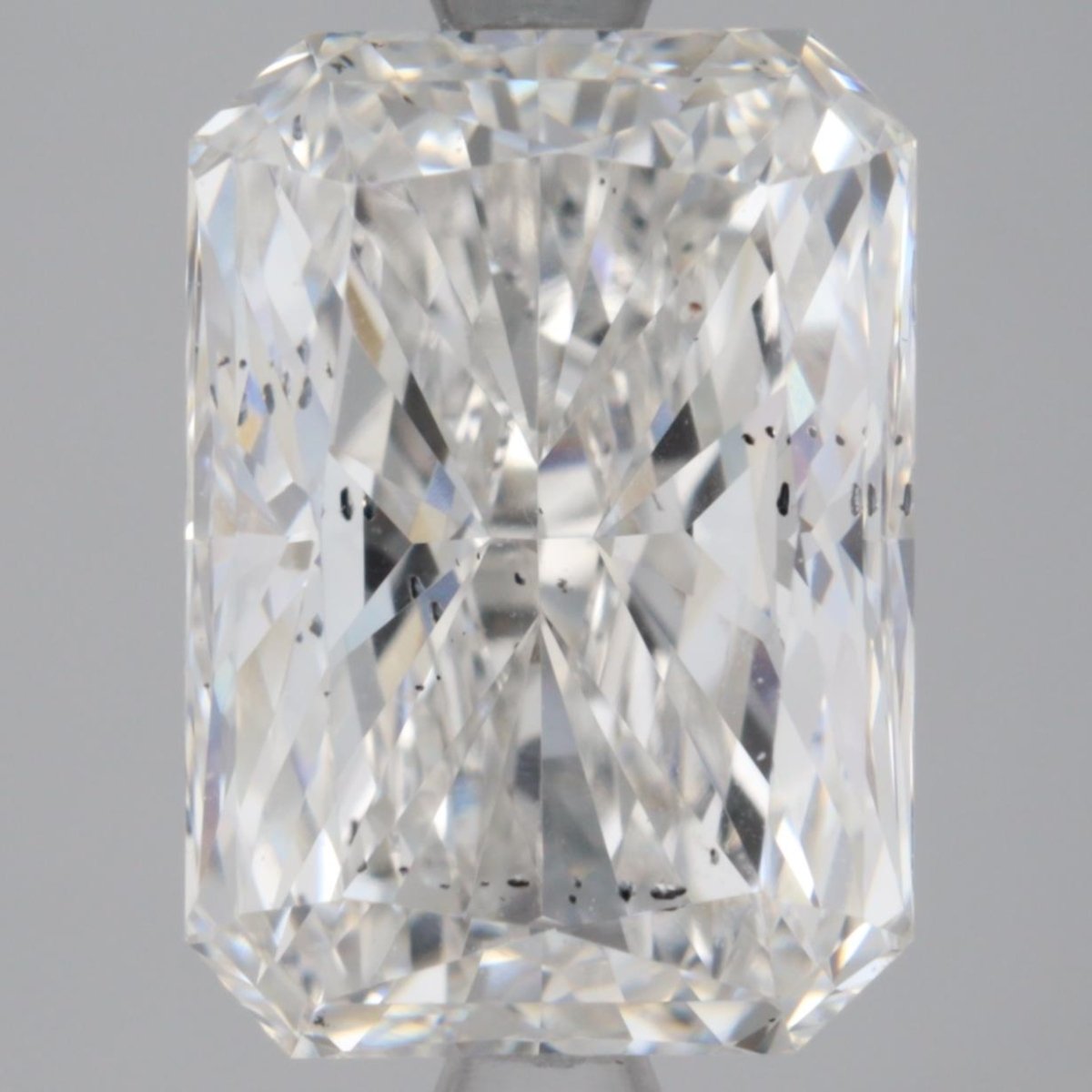 >3 Carat Radiant Cut Diamond - H SI2 - 2.92ct - 228010 - Diamonds By Rothschild