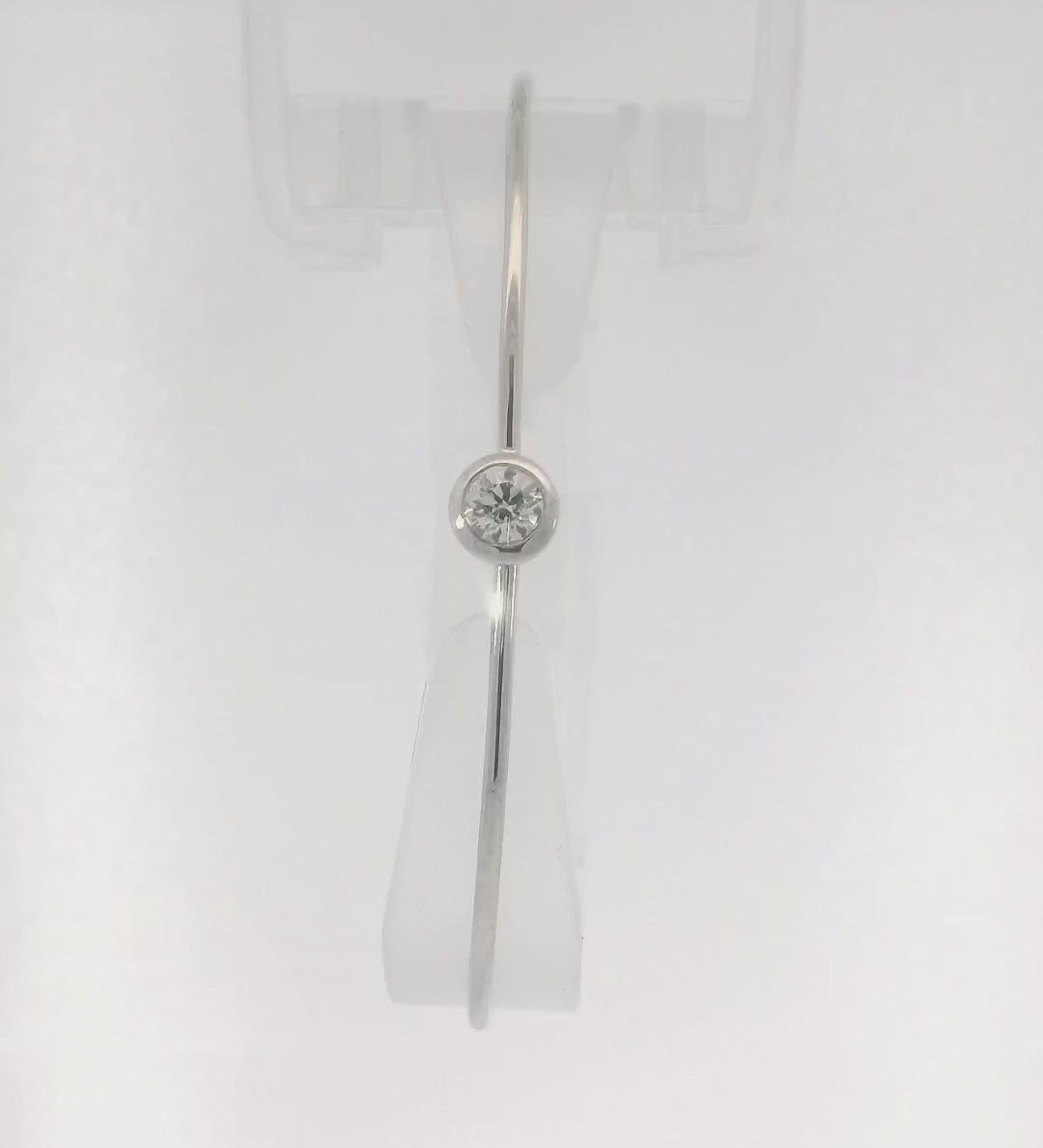 14kw Bezel Diamond Bangle - 0.32cttw F VS
