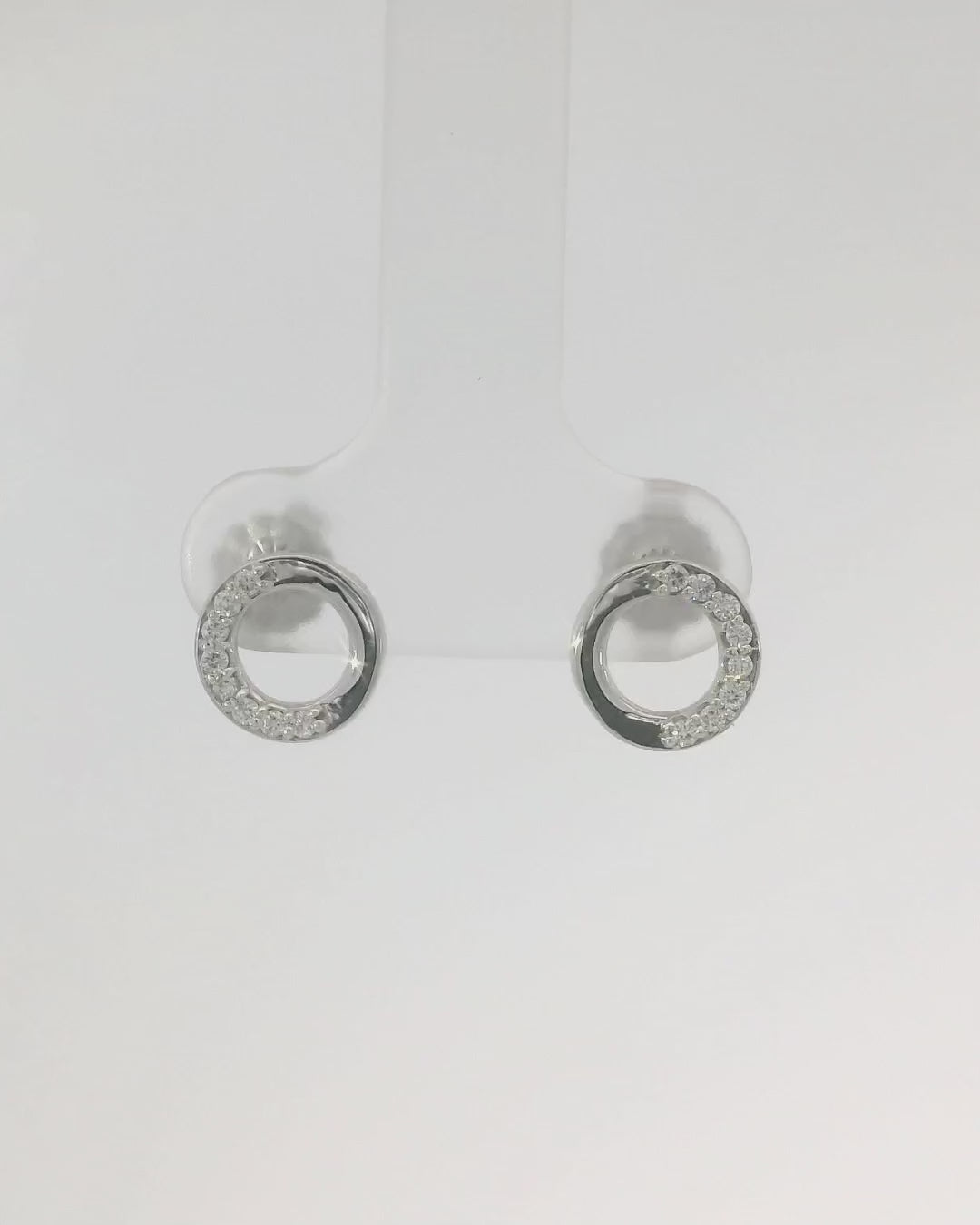 14KW Circle Diamond Studs - 0.10ctw