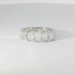 18KW Baguette Cut Diamond Band - 0.91ctw